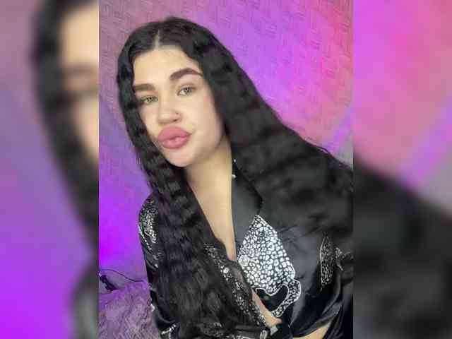 suchka-black- webcam