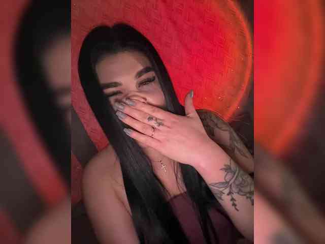 suchka-black- webcam