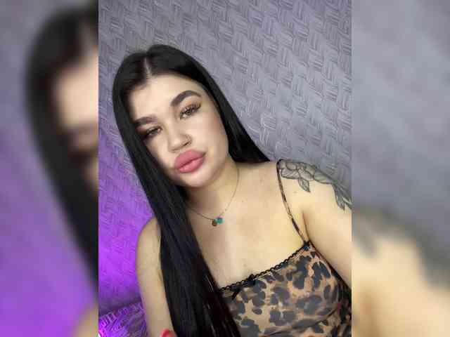 suchka-black- webcam