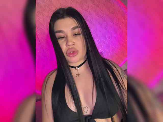 suchka-black- webcam