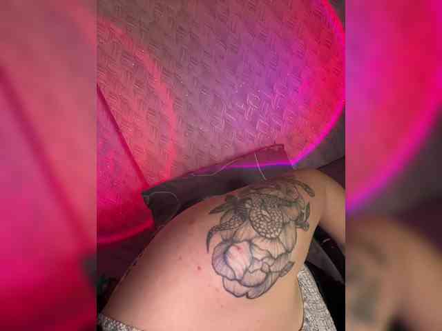 suchka-black- webcam