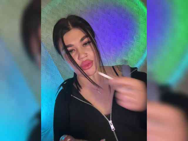 suchka-black- webcam