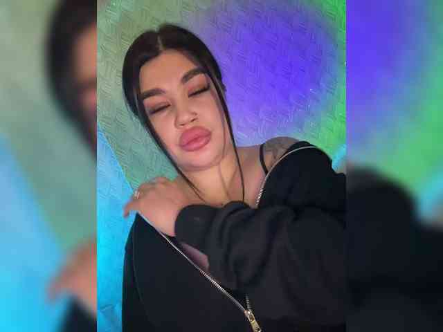 suchka-black- webcam