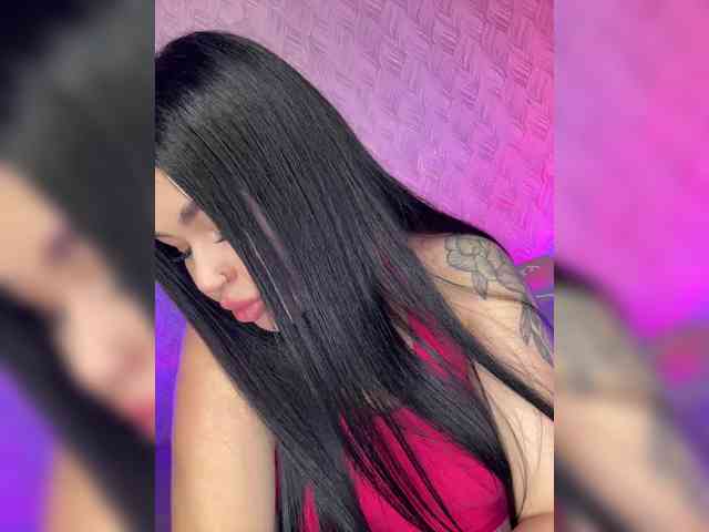 suchka-black- webcam