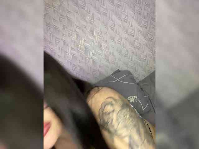 suchka-black- webcam