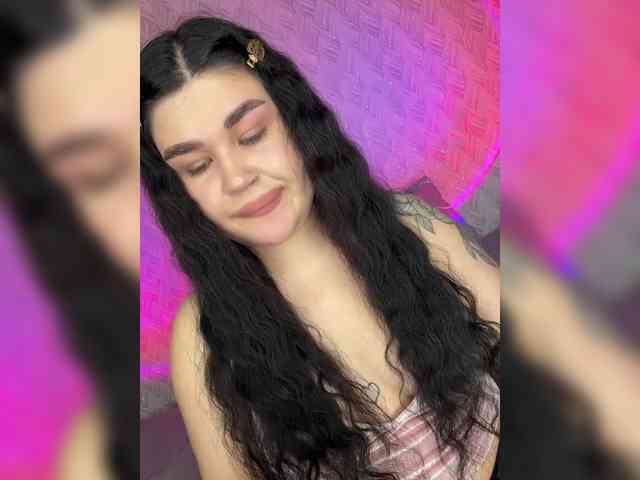 suchka-black- webcam