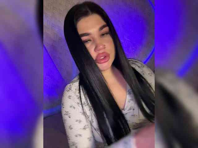 suchka-black- webcam