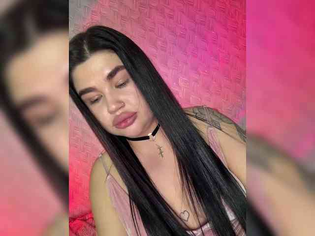 suchka-black- webcam