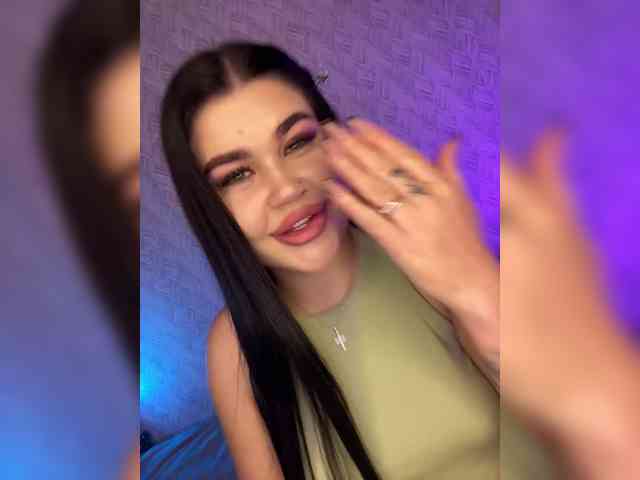 suchka-black- webcam