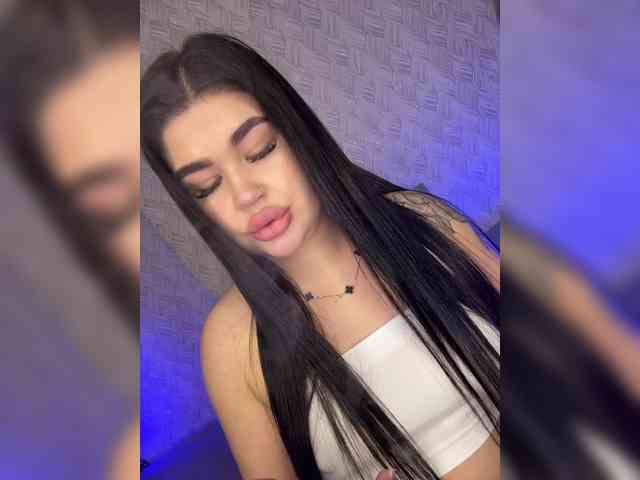 suchka-black- webcam