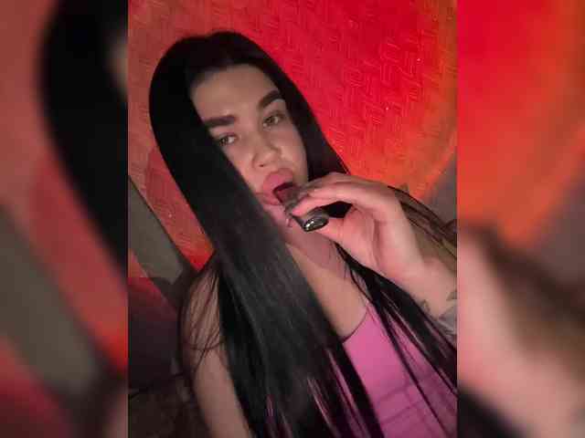 suchka-black- webcam