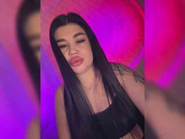 suchka-black- webcam