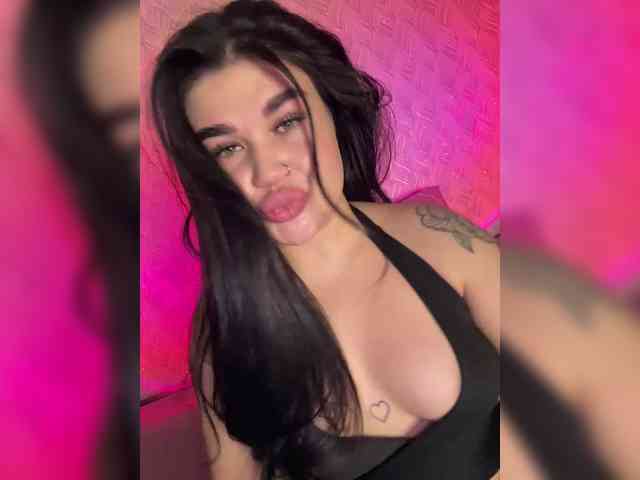 suchka-black- webcam