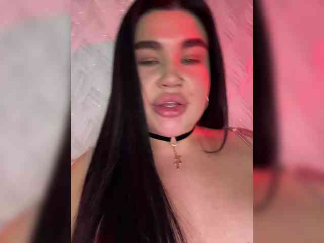 suchka-black- webcam