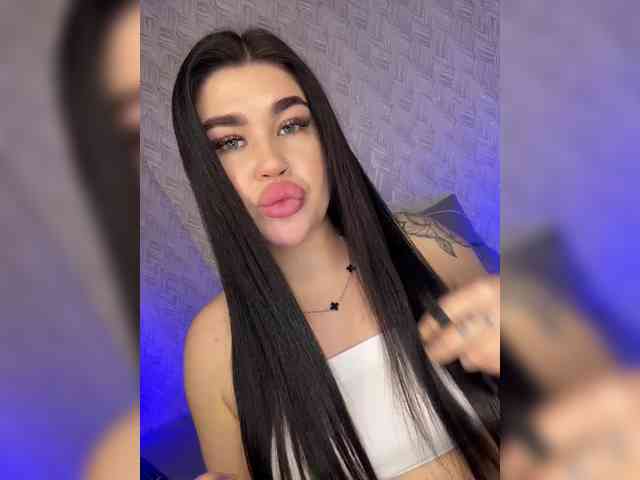 suchka-black- webcam