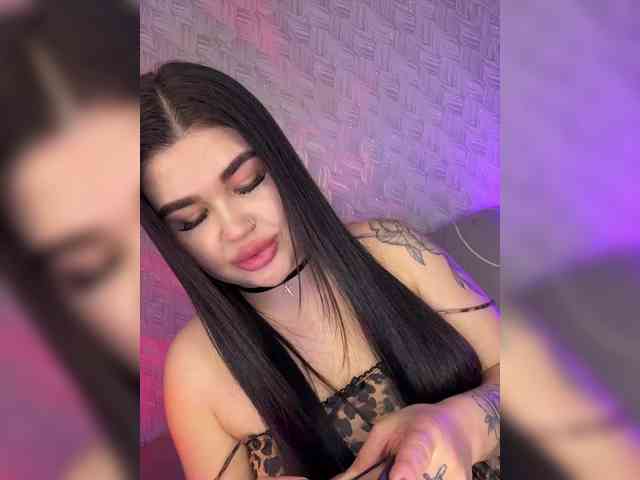 suchka-black- webcam