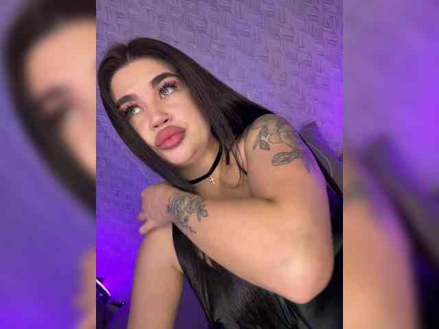 suchka-black- webcam