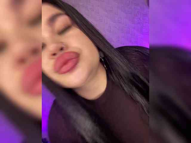 suchka-black- webcam