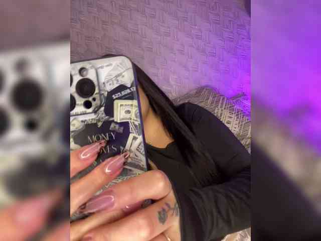 suchka-black- webcam