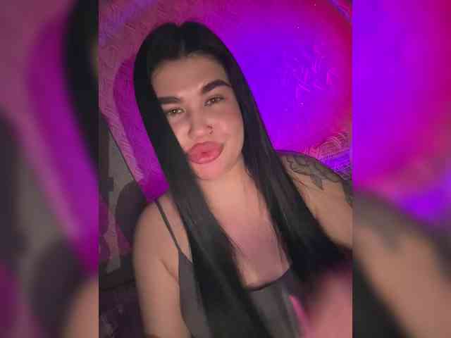 suchka-black- webcam