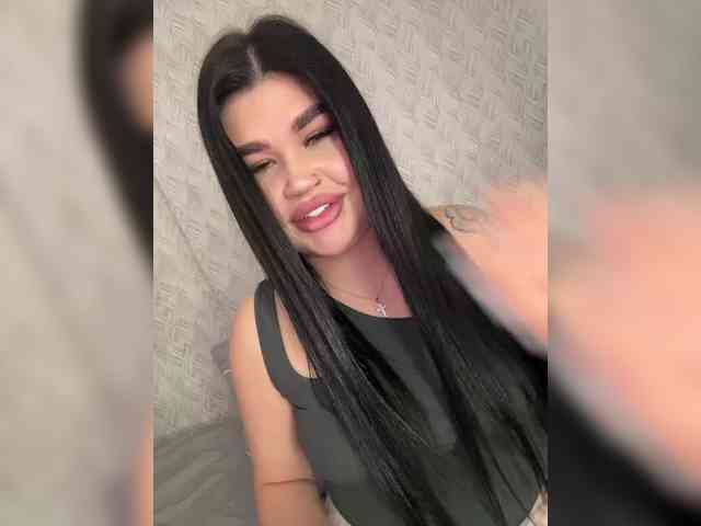 suchka-black- webcam