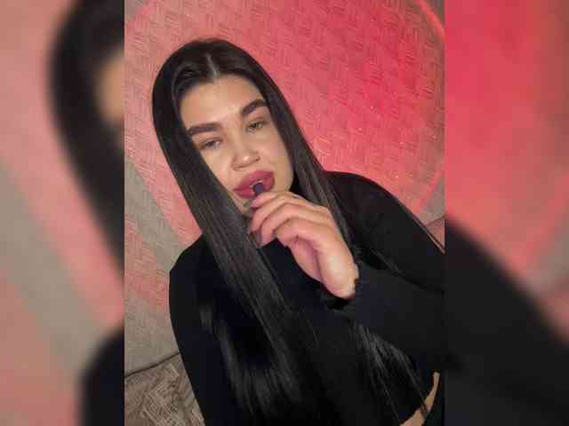 suchka-black- webcam