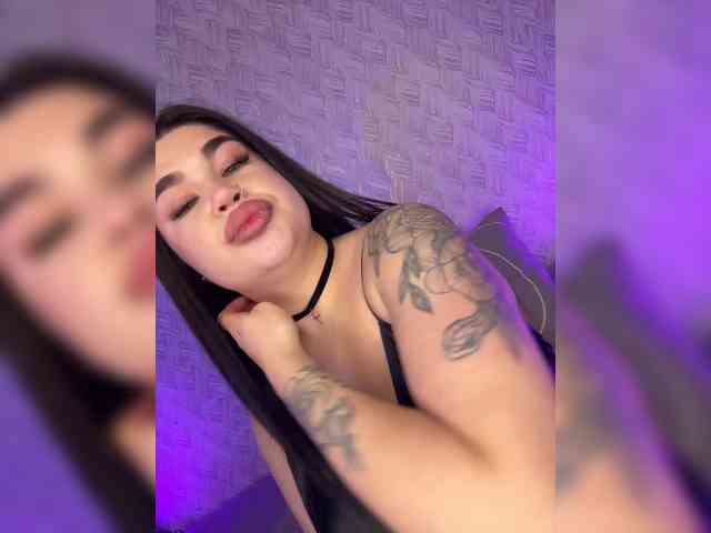 suchka-black- webcam