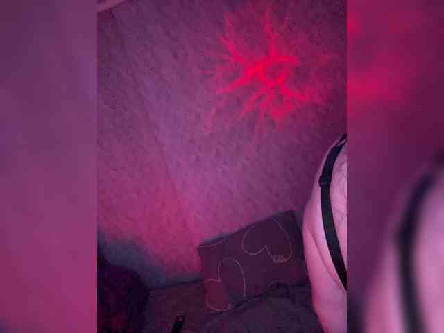 suchka-black- webcam