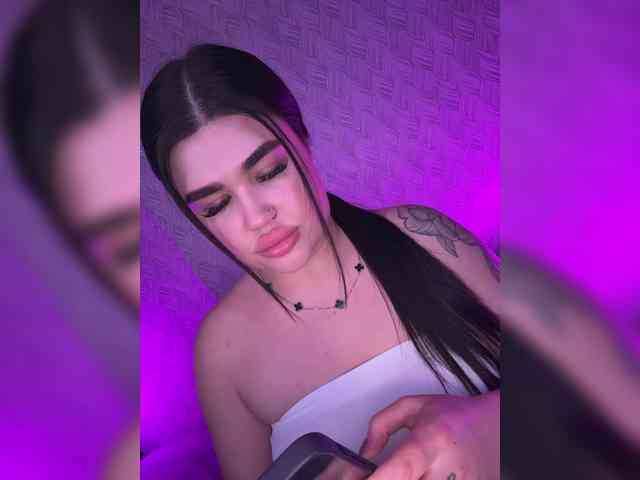 suchka-black- webcam