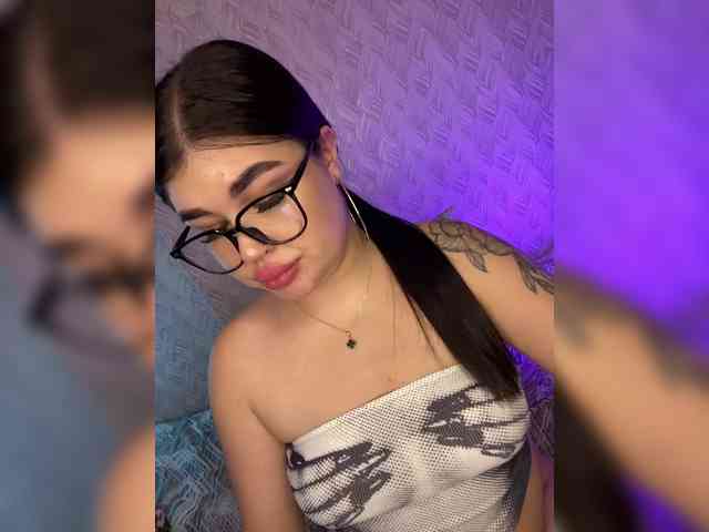 suchka-black- webcam