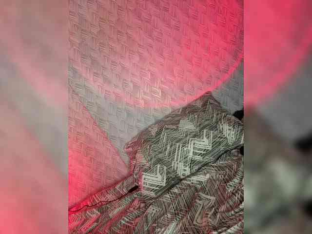 suchka-black- webcam