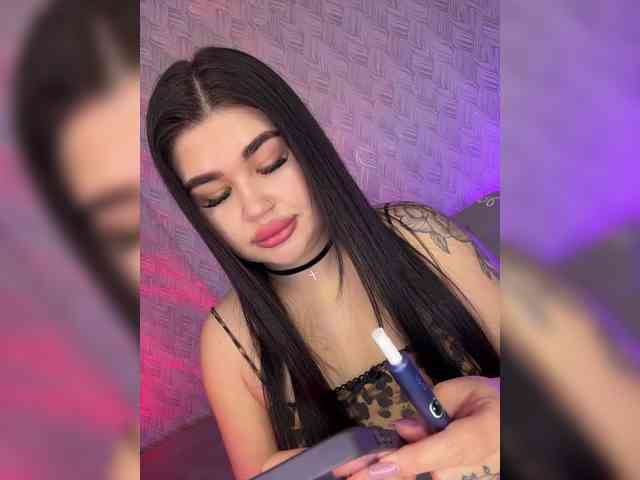 suchka-black- webcam