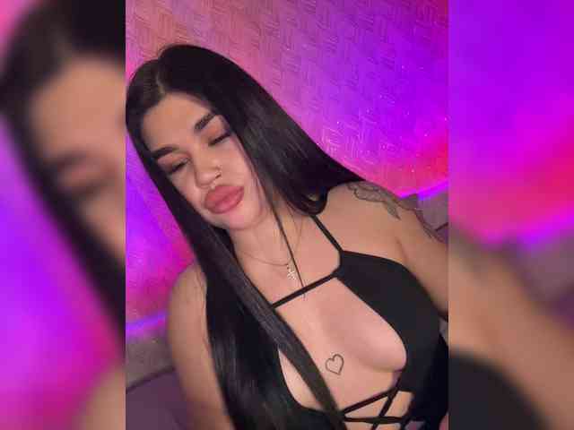 suchka-black- webcam