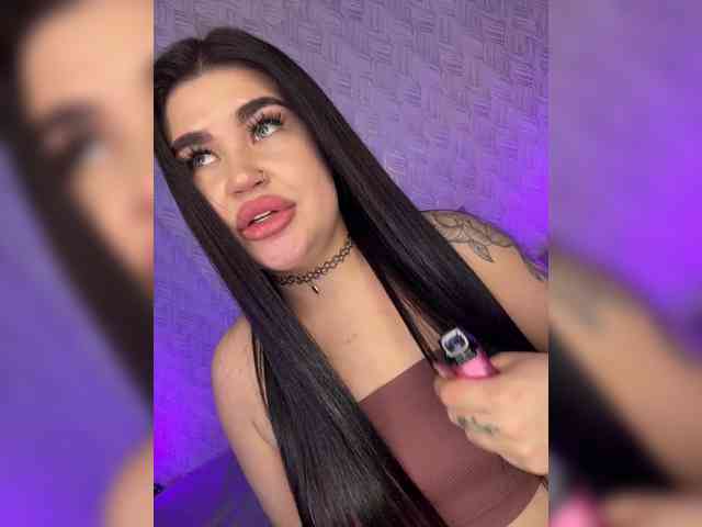 suchka-black- webcam