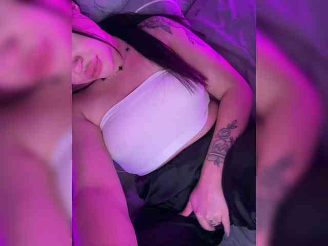 suchka-black- webcam