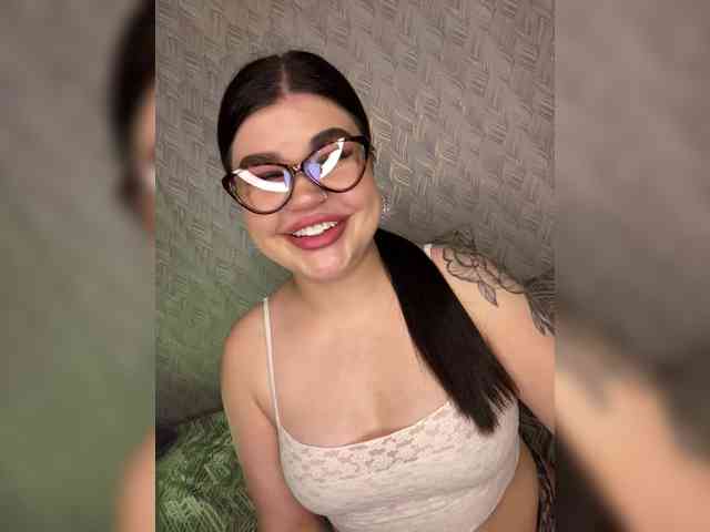 suchka-black- webcam
