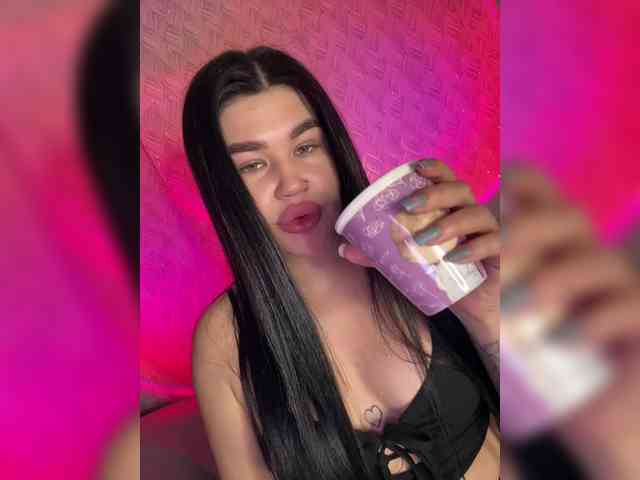 suchka-black- webcam