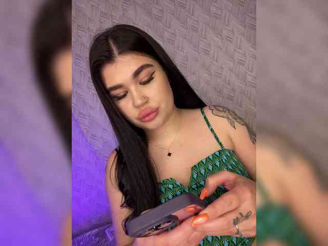 Moon_Bitch webcam