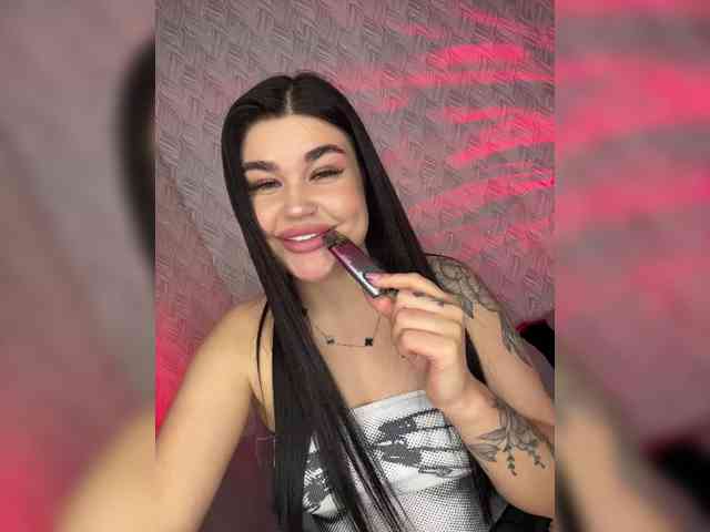 suchka-black- webcam