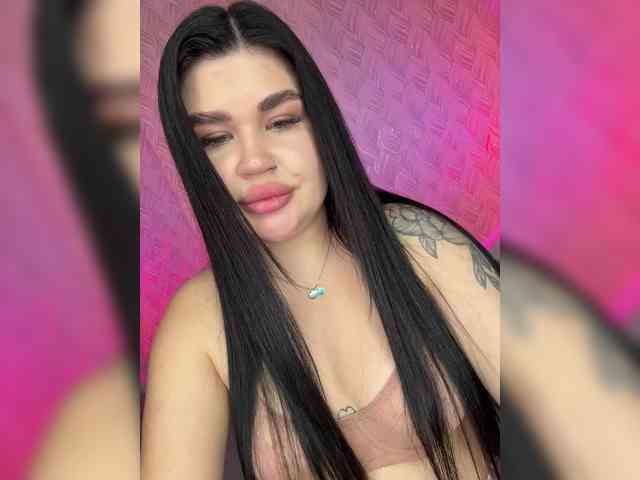 suchka-black- webcam