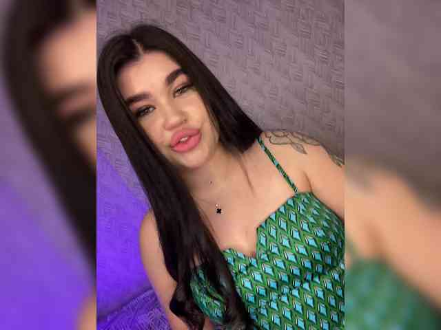 Moon_Bitch webcam