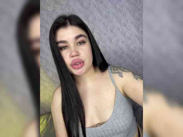 suchka-black- webcam