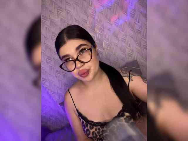 sexy webcam Suchka-black-