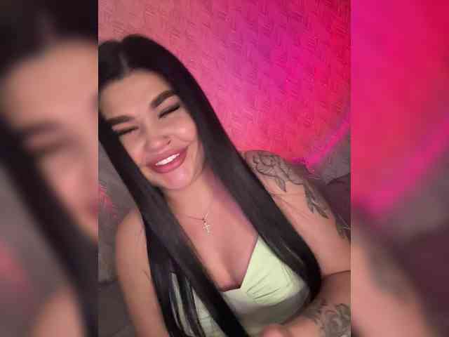 suchka-black- webcam