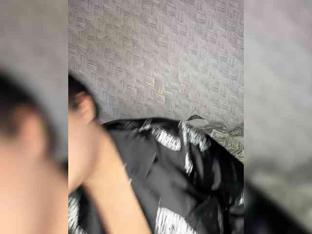 suchka-black- webcam