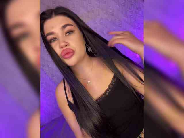 suchka-black- webcam