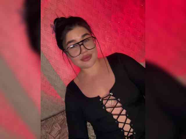 suchka-black- webcam