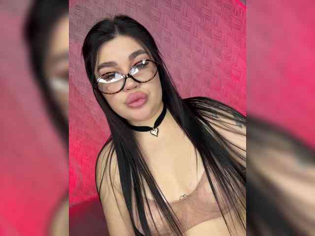 suchka-black- webcam