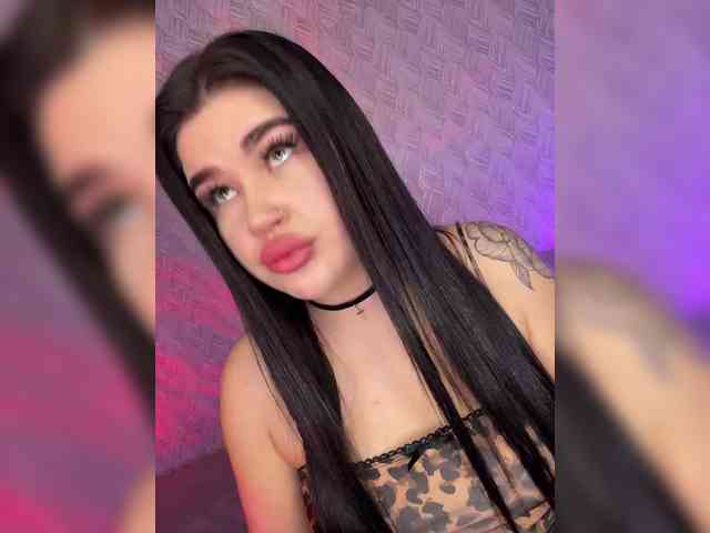 suchka-black- webcam