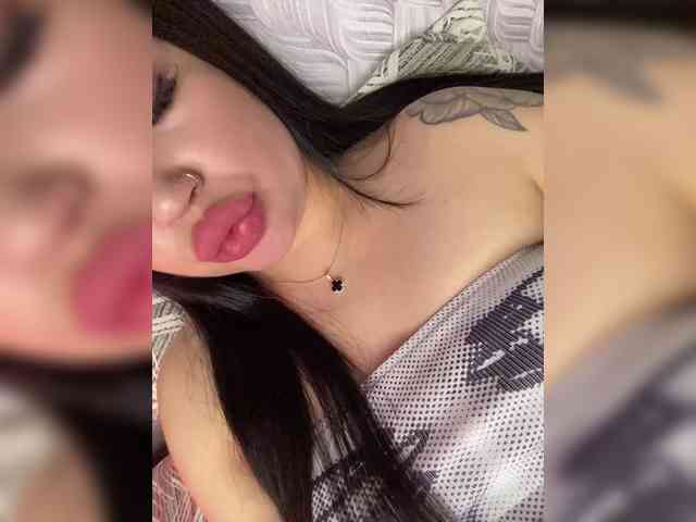 suchka-black- webcam